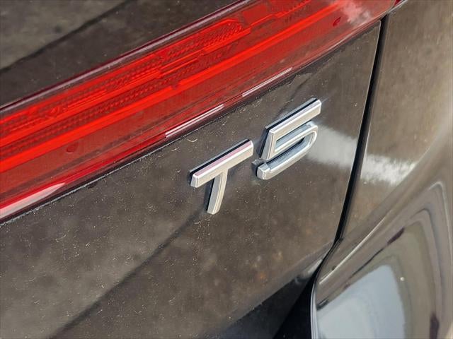 2021 Volvo Xc60 Base