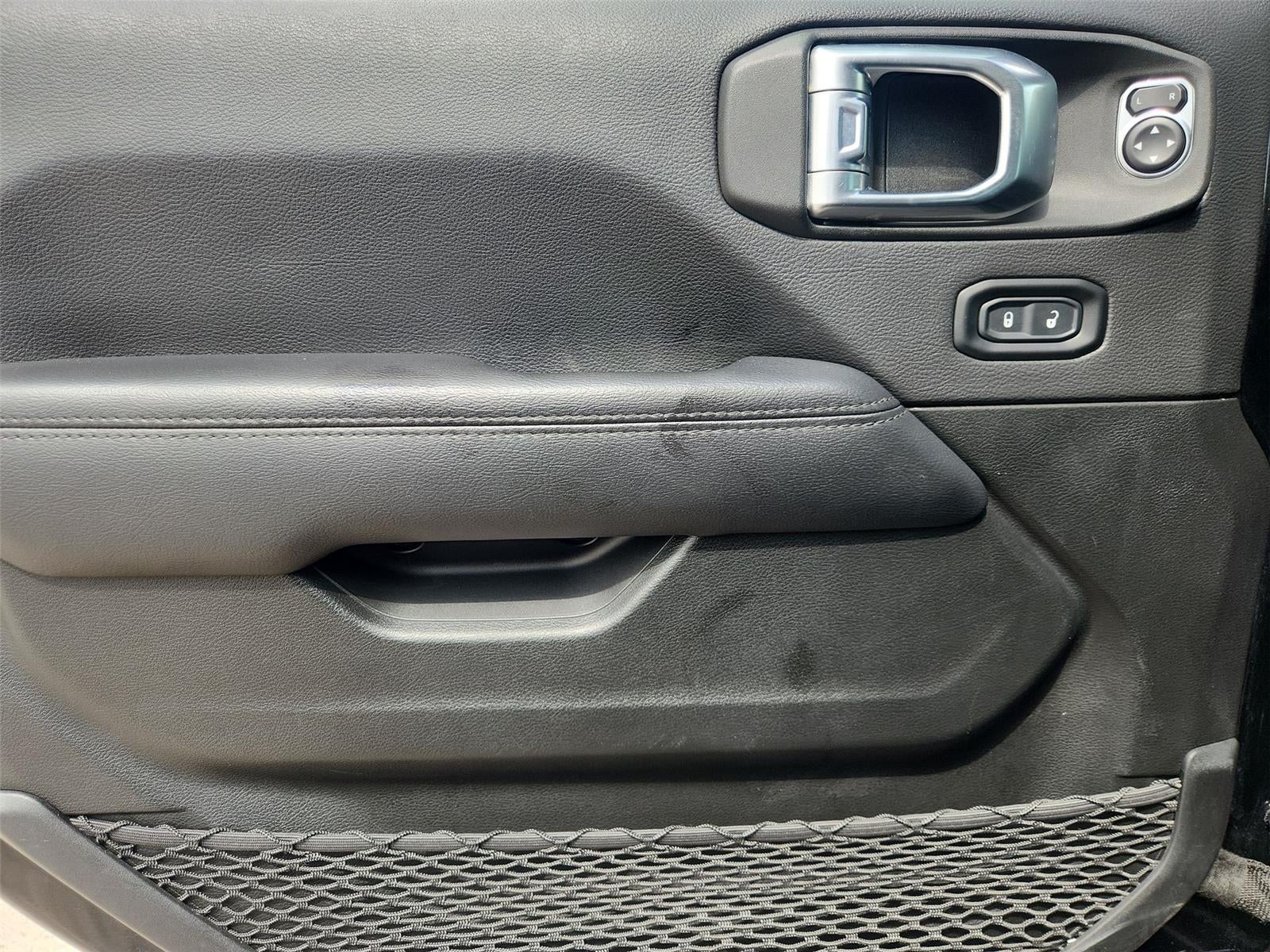2021 Jeep Wrangler Unlimited Sahara Altitude