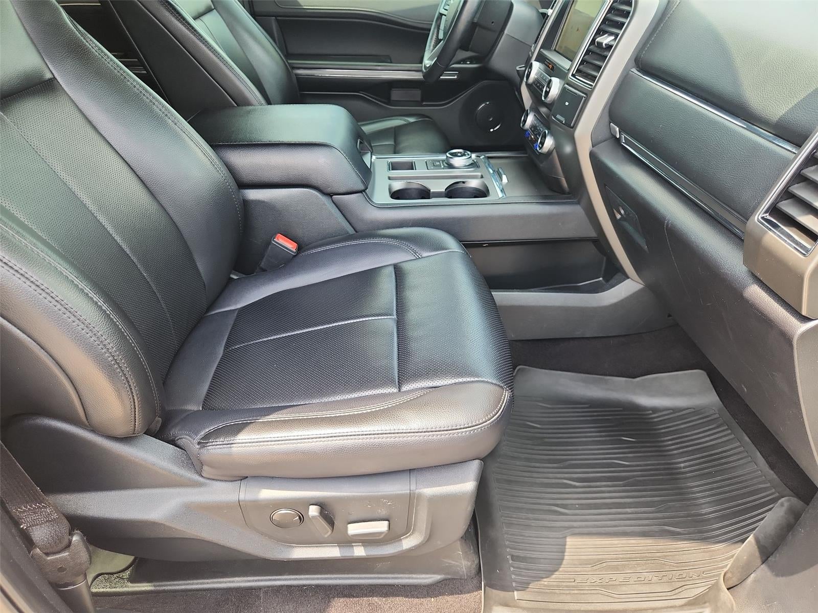 2021 Ford Expedition Max XLT