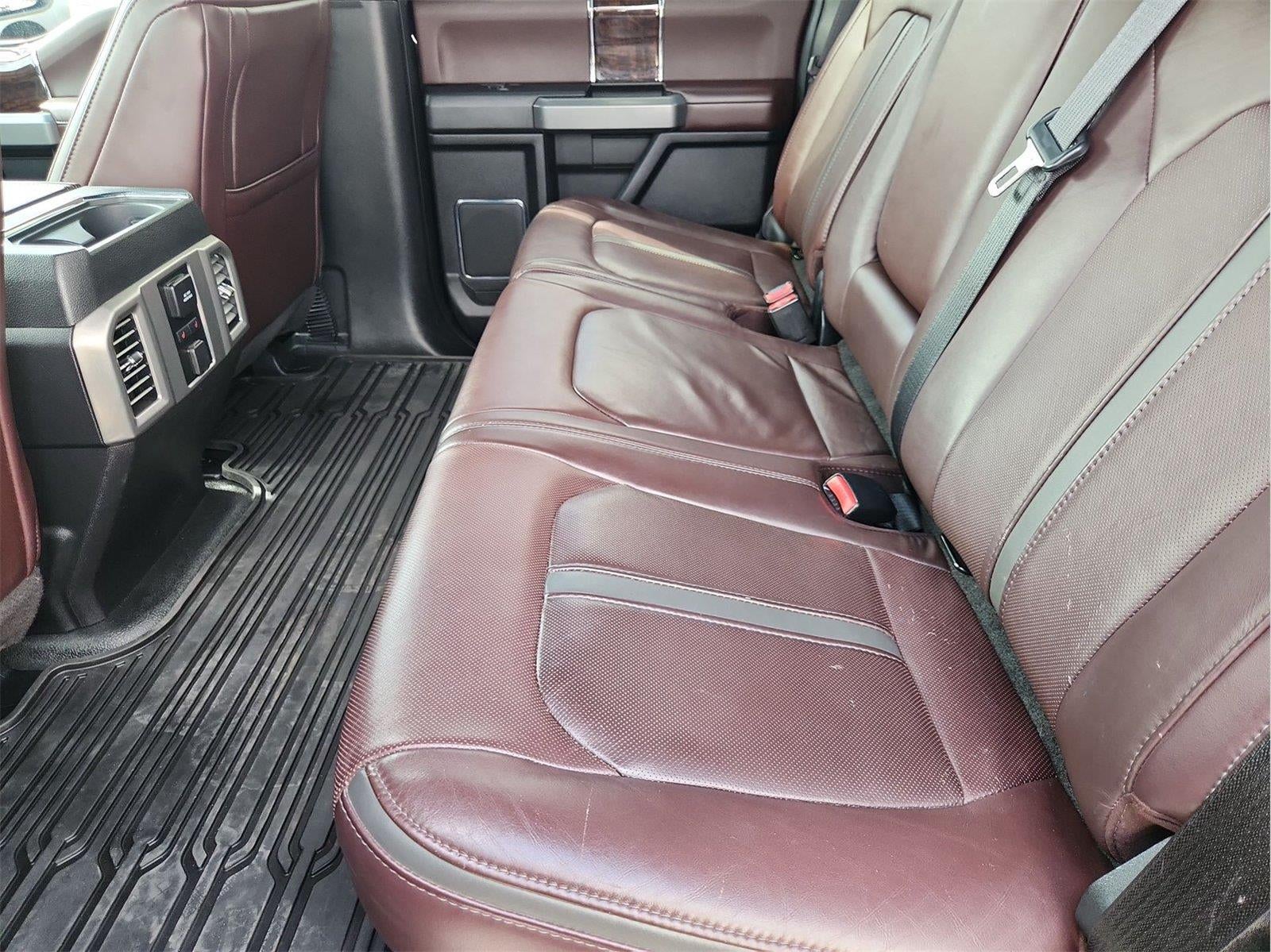 2017 Ford Super Duty F-350 SRW Platinum