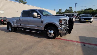 2022 Ford Super Duty F-350 Drw LARIAT