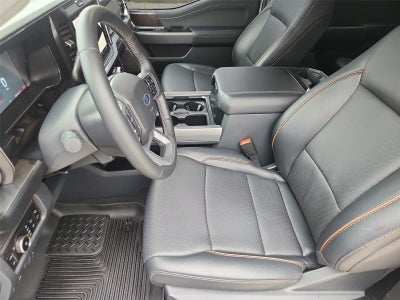 2026 Ford Super Duty F-450 DRW Lariat