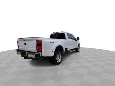 2026 Ford Super Duty F-450 DRW Lariat