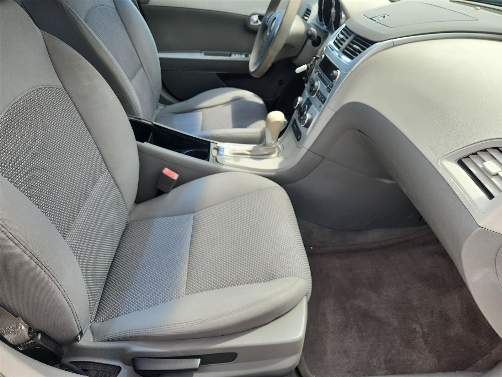2011 Chevrolet Malibu LS w/1LS