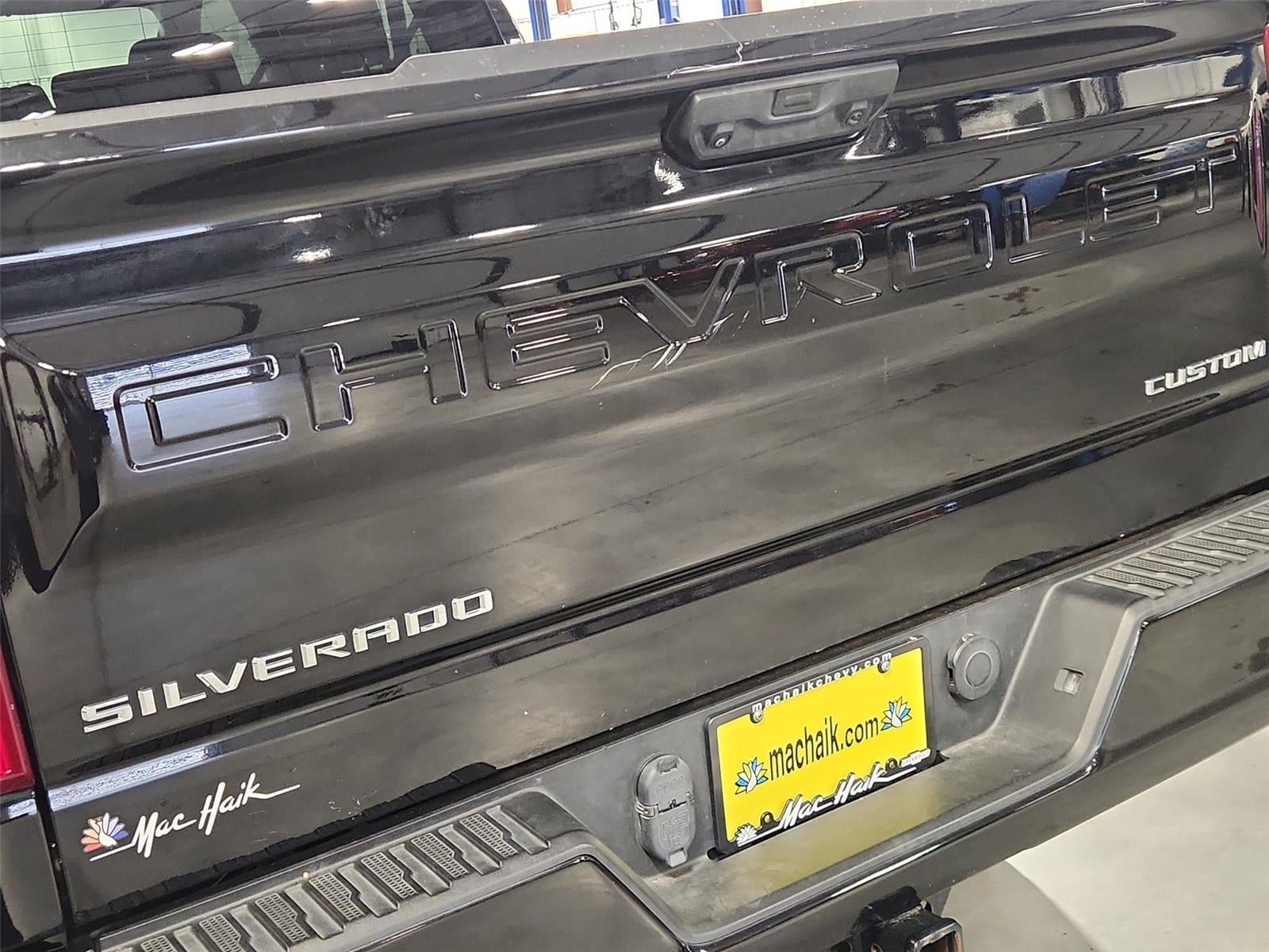 2022 Chevrolet Silverado 1500 Custom