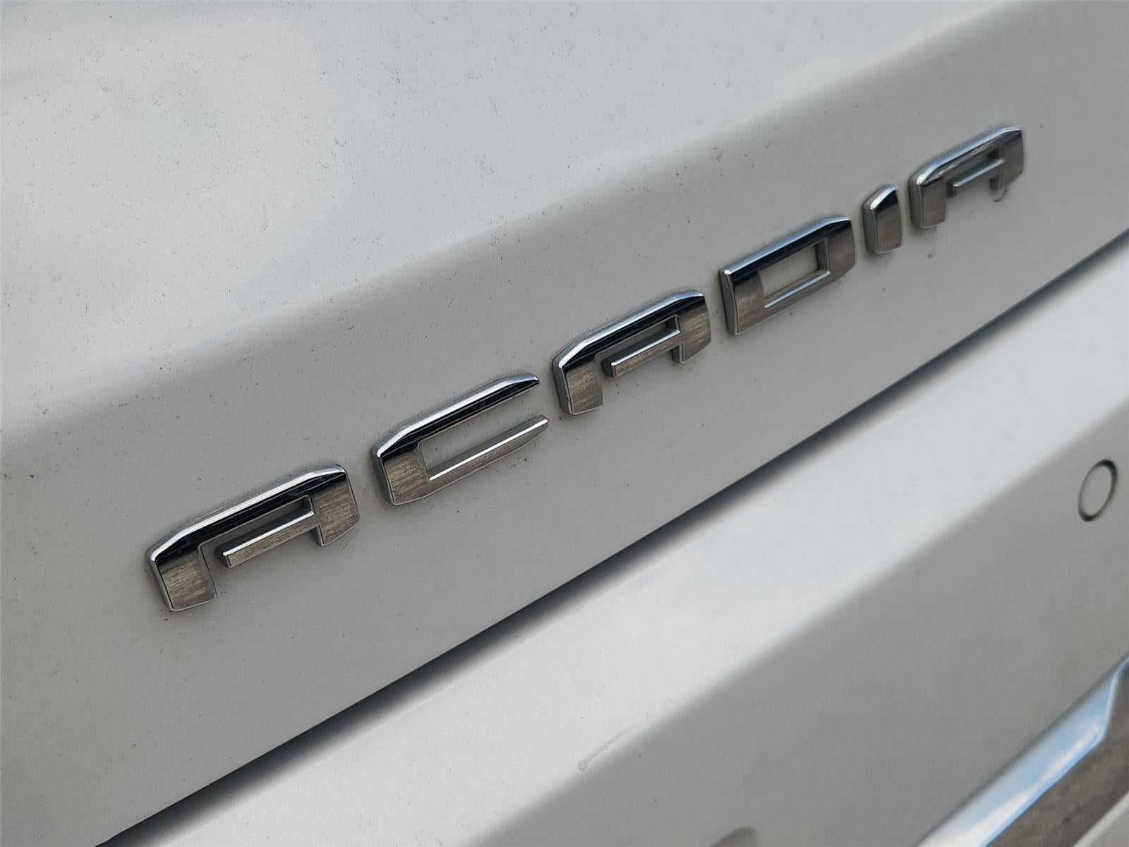 2020 GMC Acadia Denali