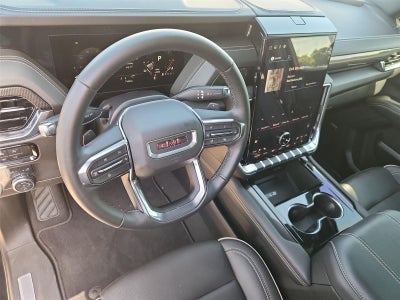 2025 GMC Yukon Elevation
