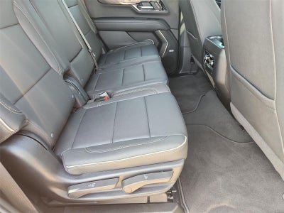2025 GMC Yukon Elevation