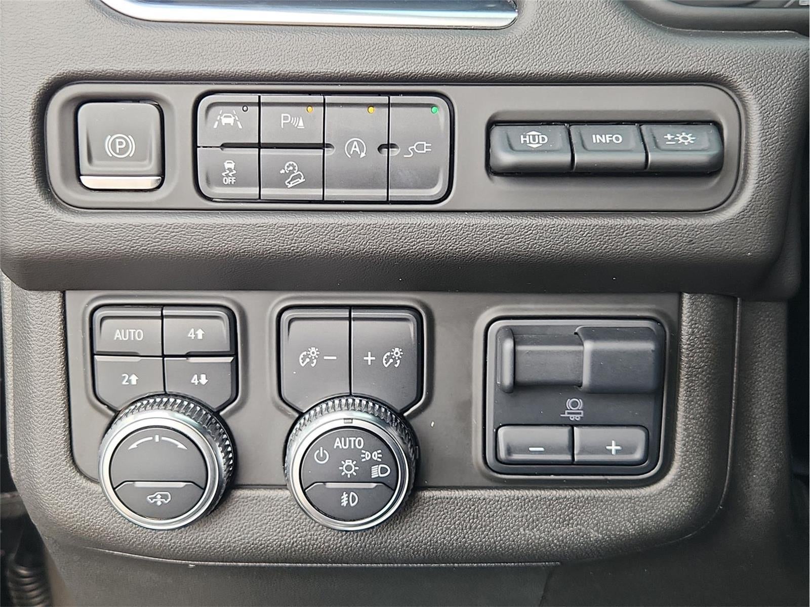 2021 GMC Yukon AT4