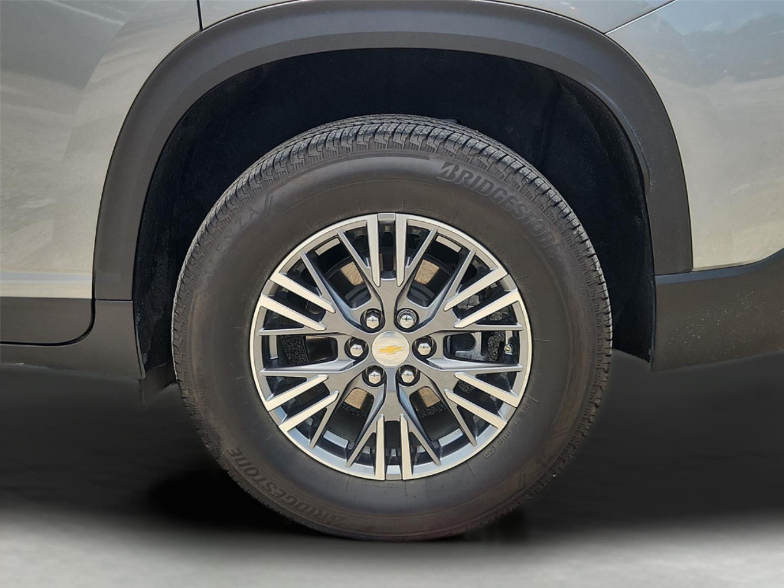 2024 Chevrolet Traverse FWD LS