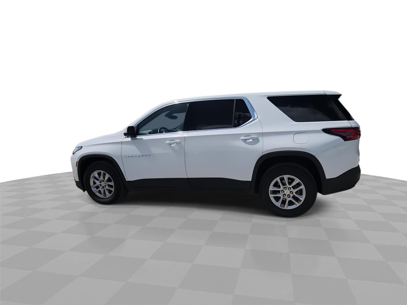 2023 Chevrolet Traverse LS