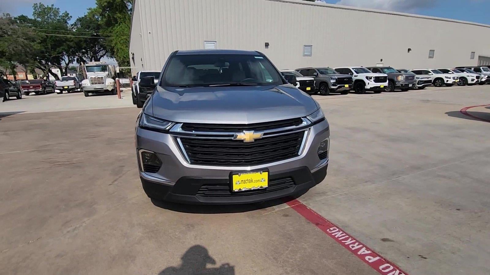 2023 Chevrolet Traverse LS