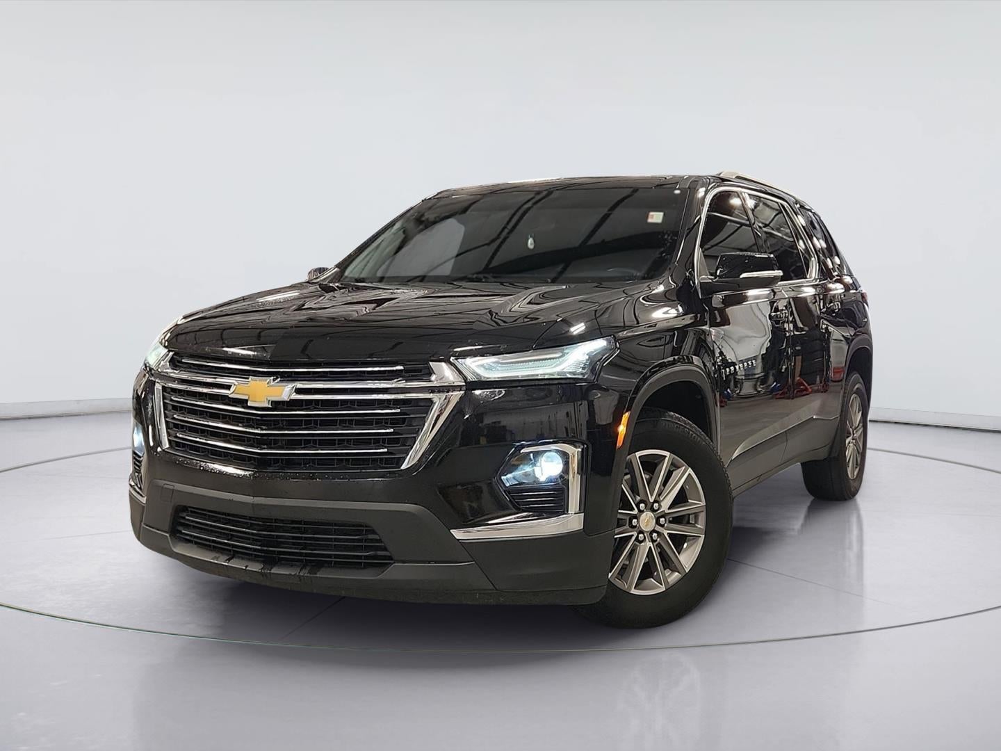 2023 Chevrolet TRAVERSE LT