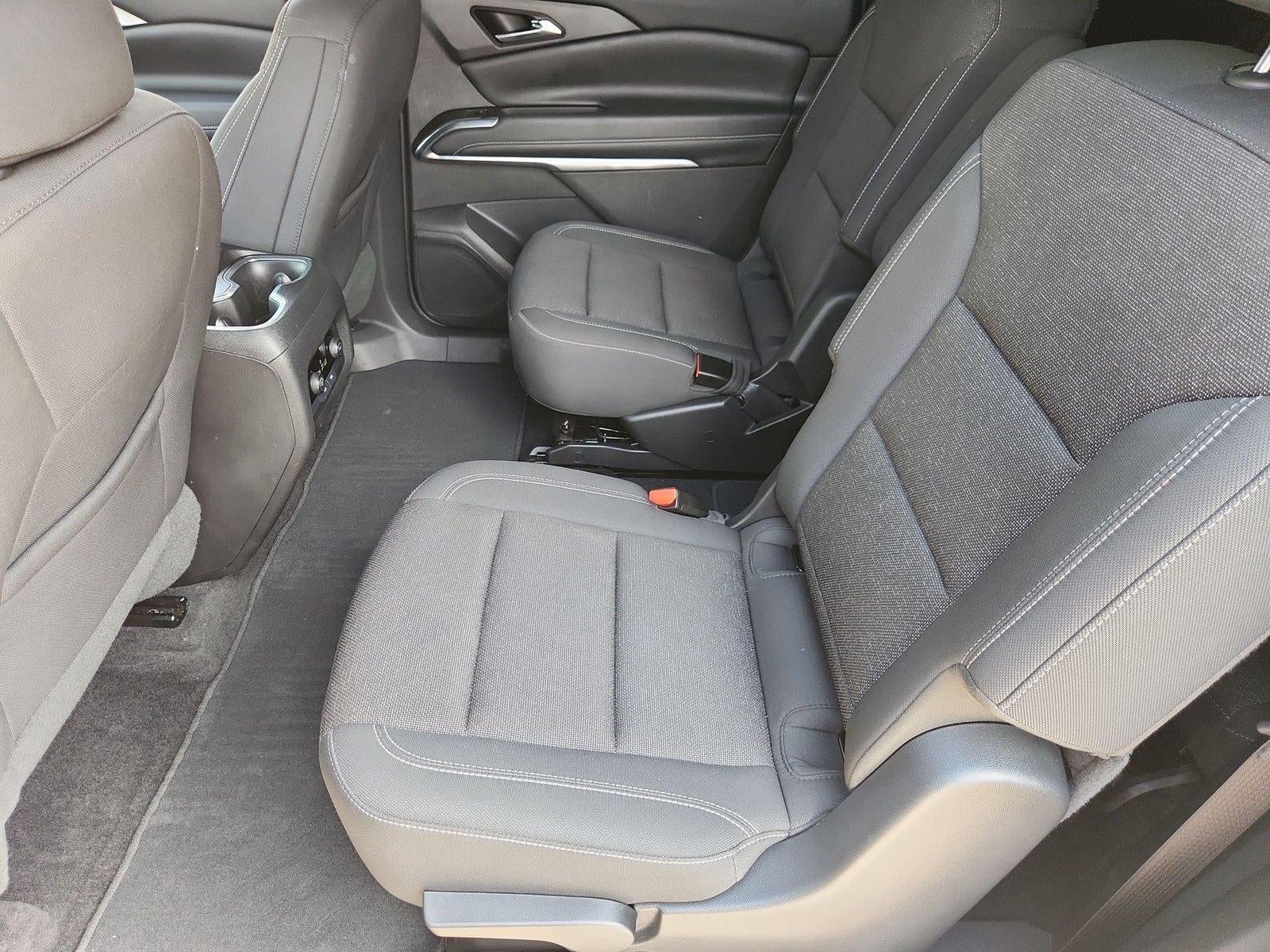 2025 Chevrolet Traverse FWD LT