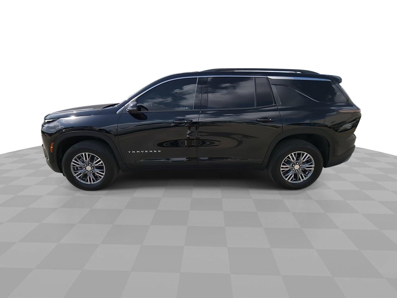 2025 Chevrolet Traverse FWD LT