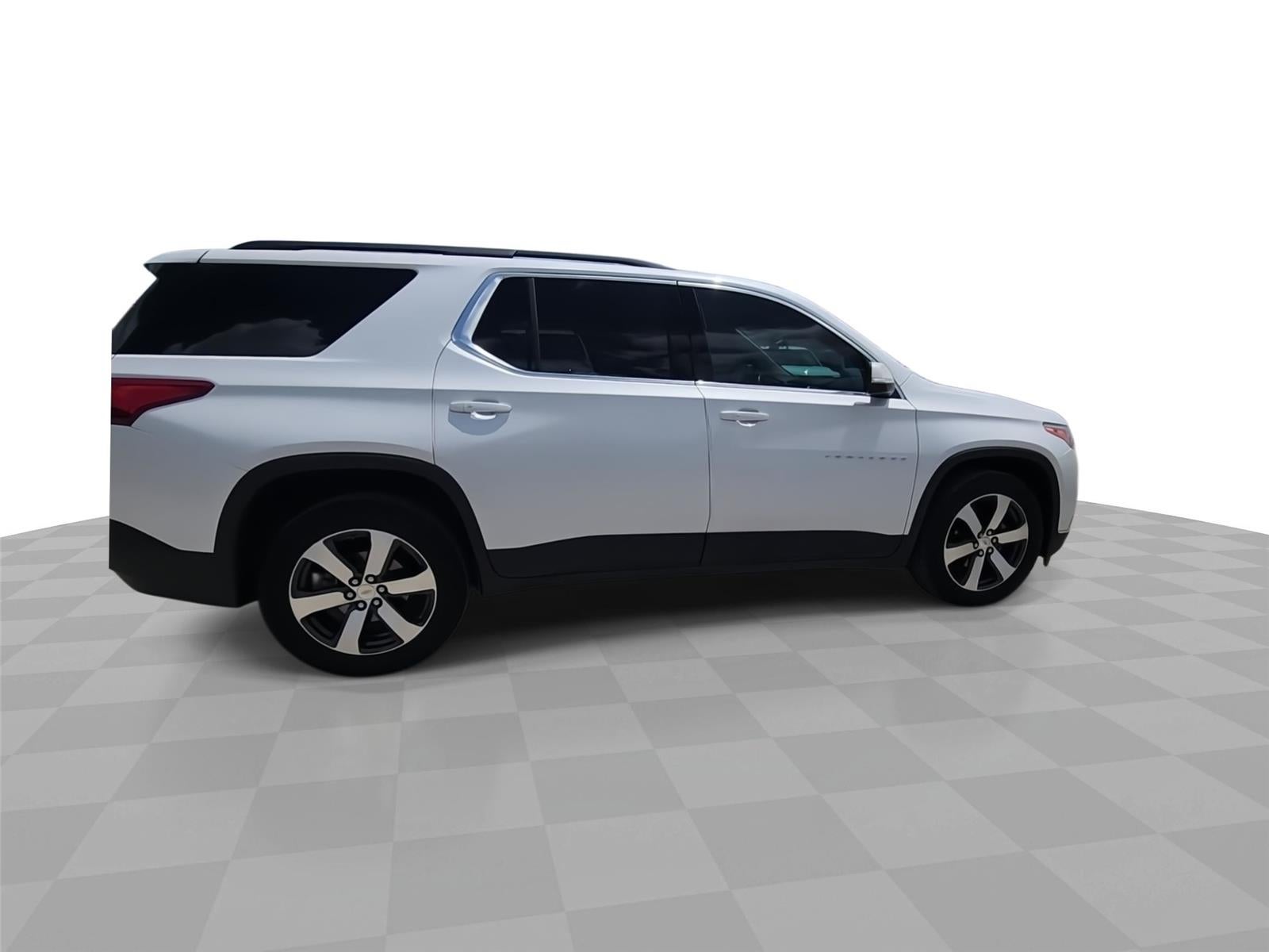 2021 Chevrolet Traverse LT Leather