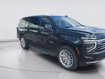 2025 Chevrolet Suburban LT