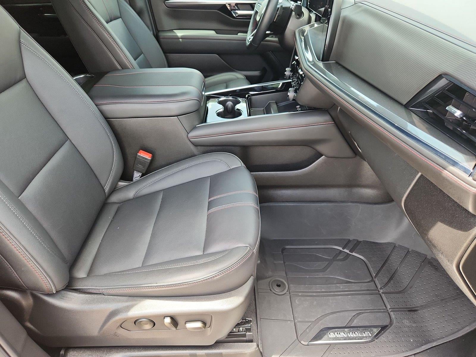 2025 Chevrolet Tahoe RST