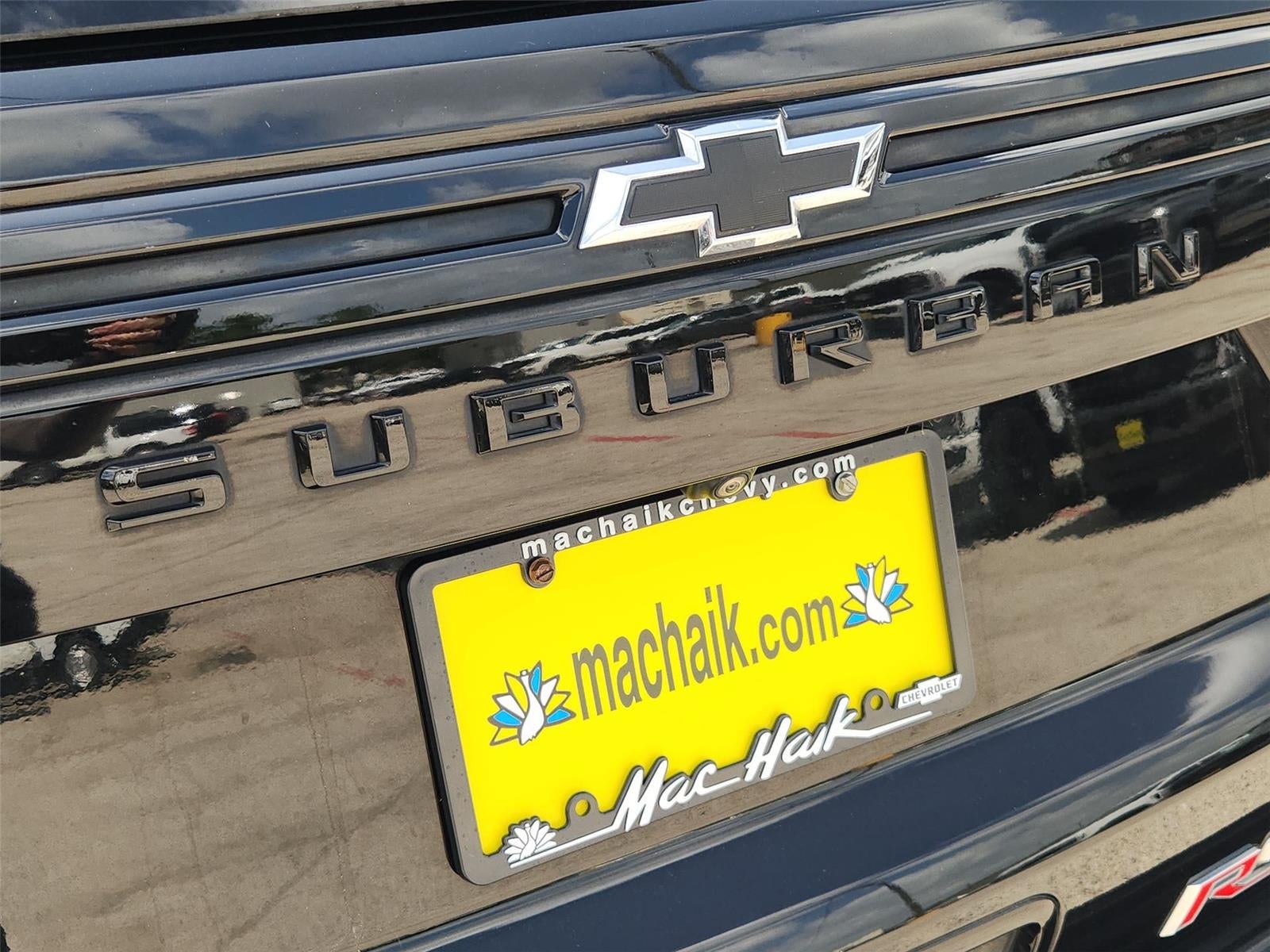 2023 Chevrolet Suburban RST