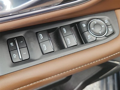 2023 Chevrolet Suburban High Country