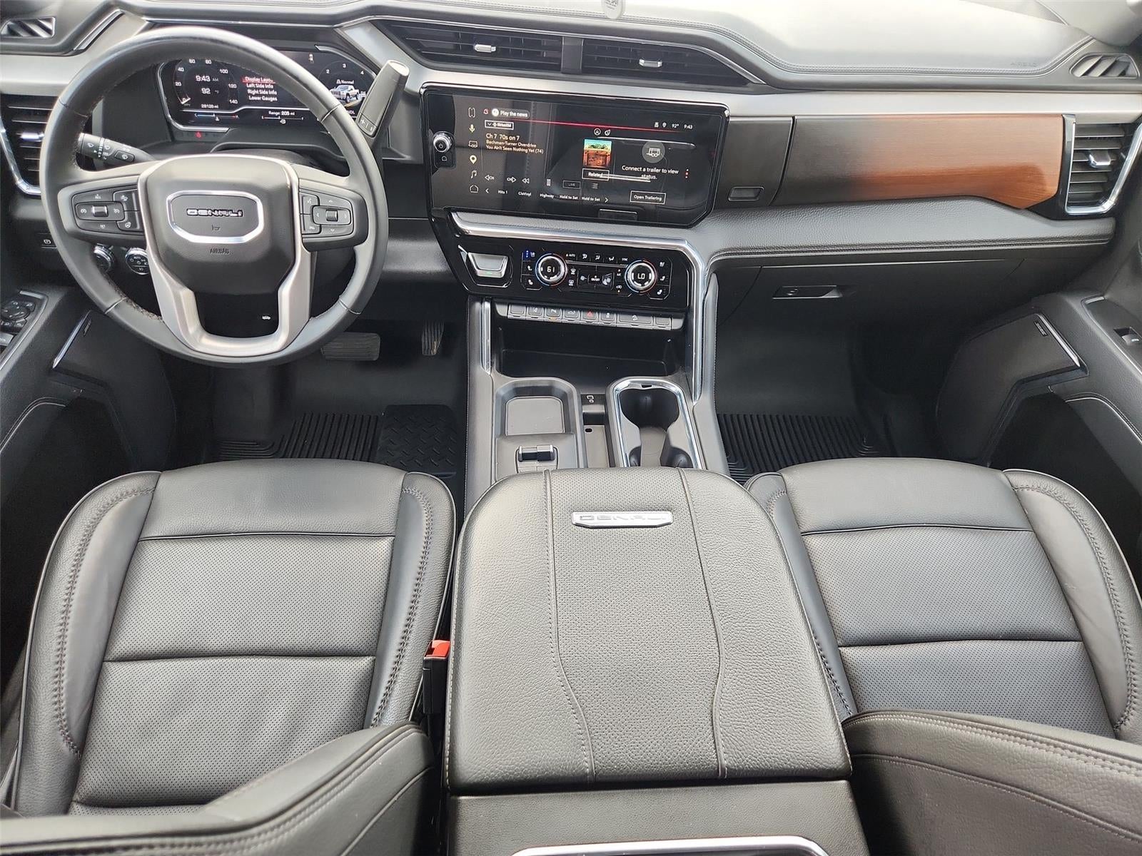 2025 GMC Sierra 2500HD Denali