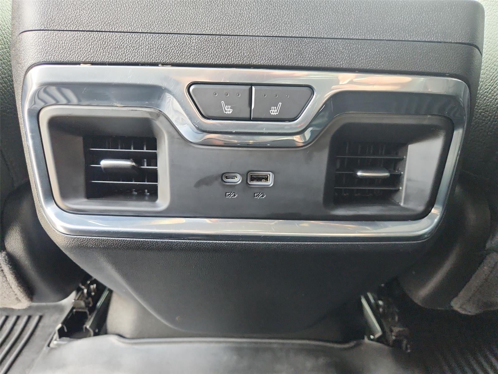 2025 GMC Sierra 2500HD Denali