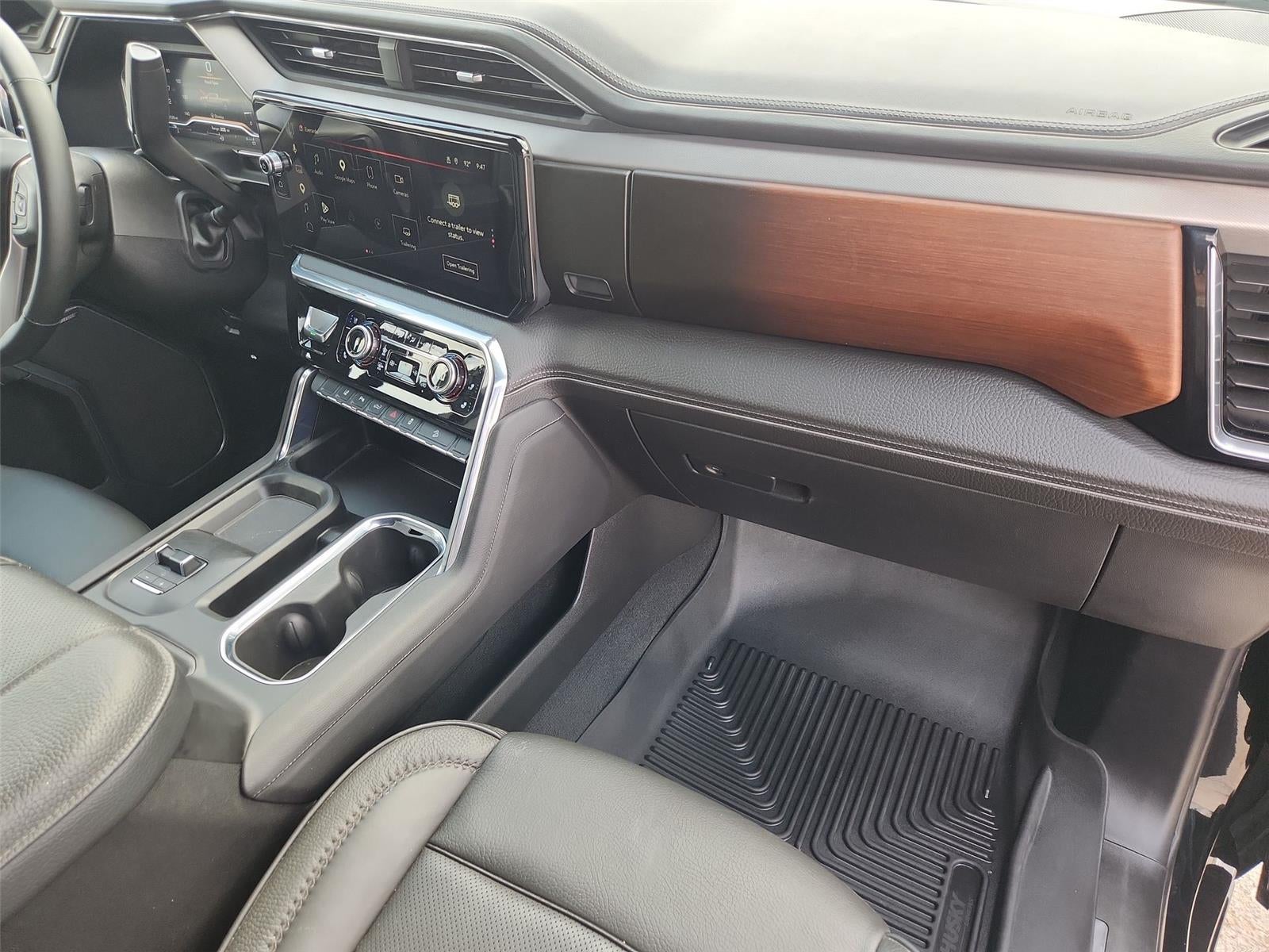 2025 GMC Sierra 2500HD Denali