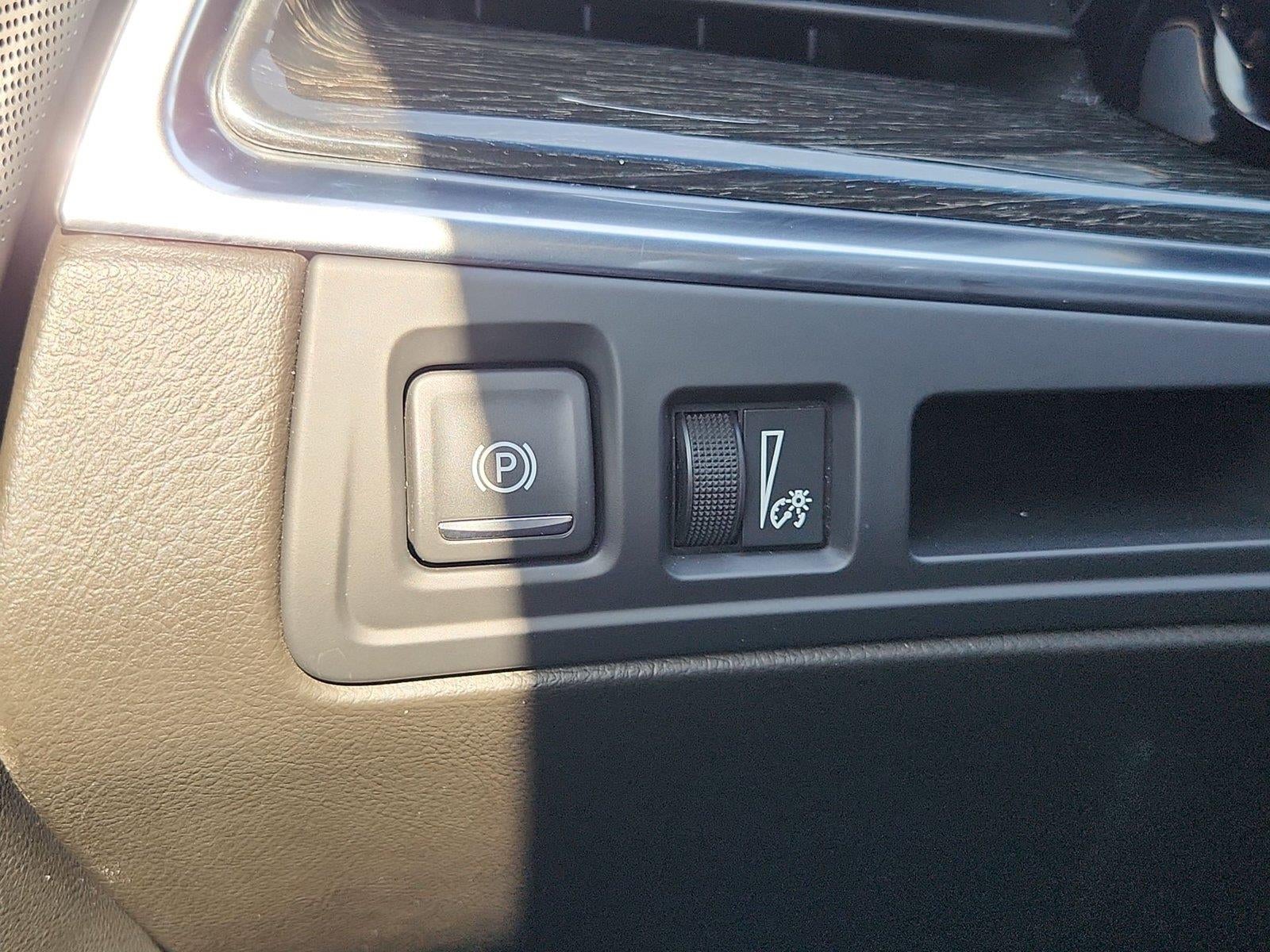 2023 Cadillac Xt5 FWD Premium Luxury