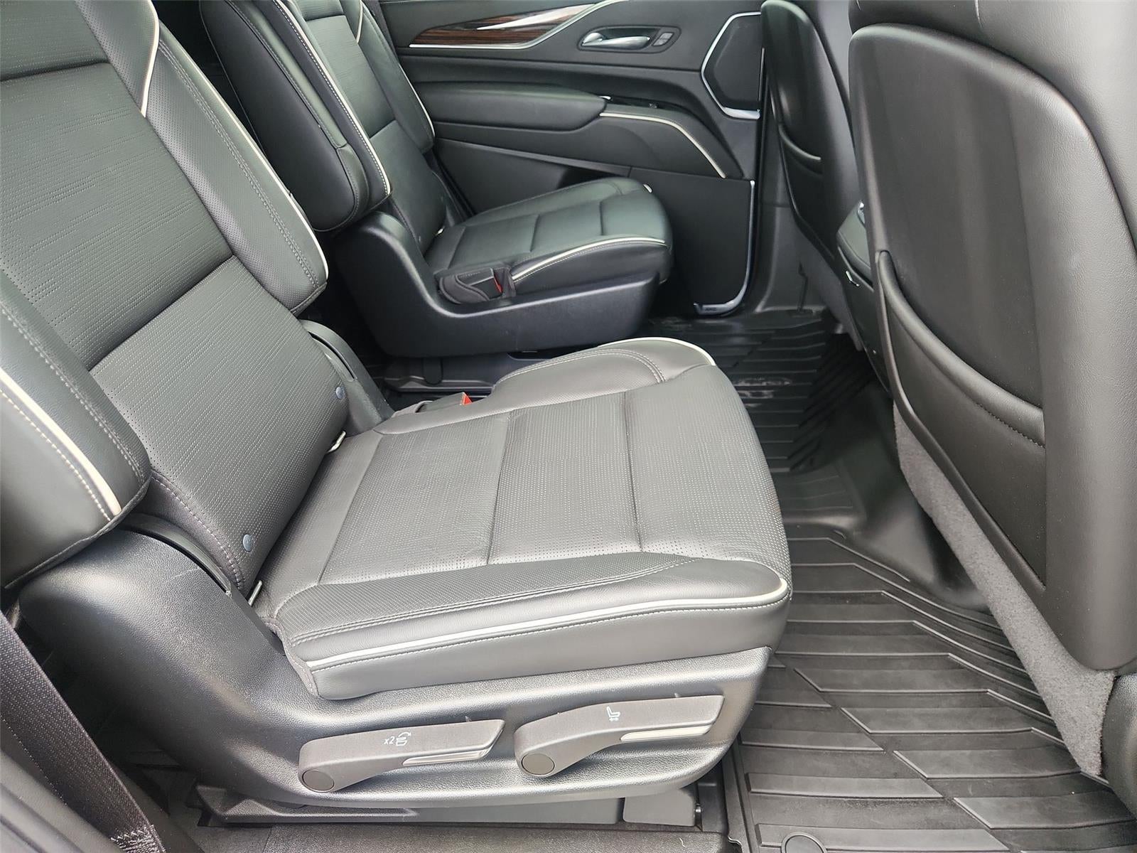 2022 Cadillac Escalade Premium Luxury