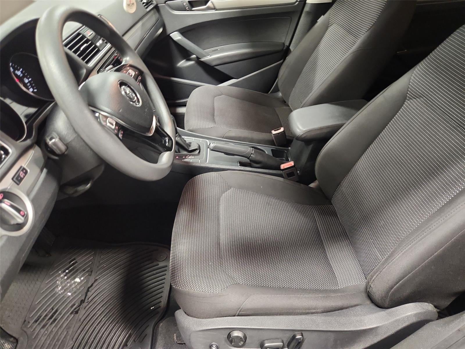 2018 Volkswagen Passat 2.0T S