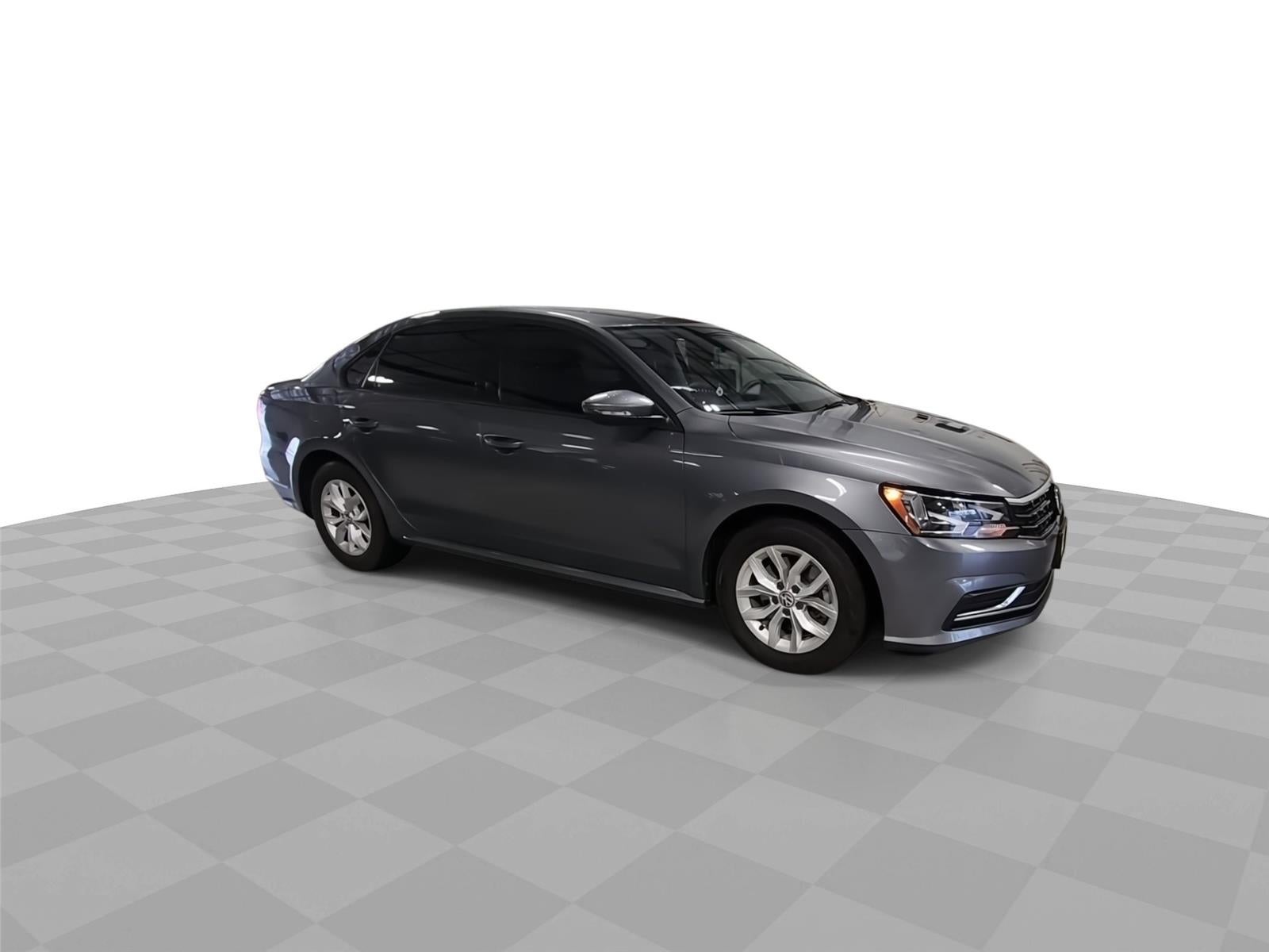 2018 Volkswagen Passat 2.0T S