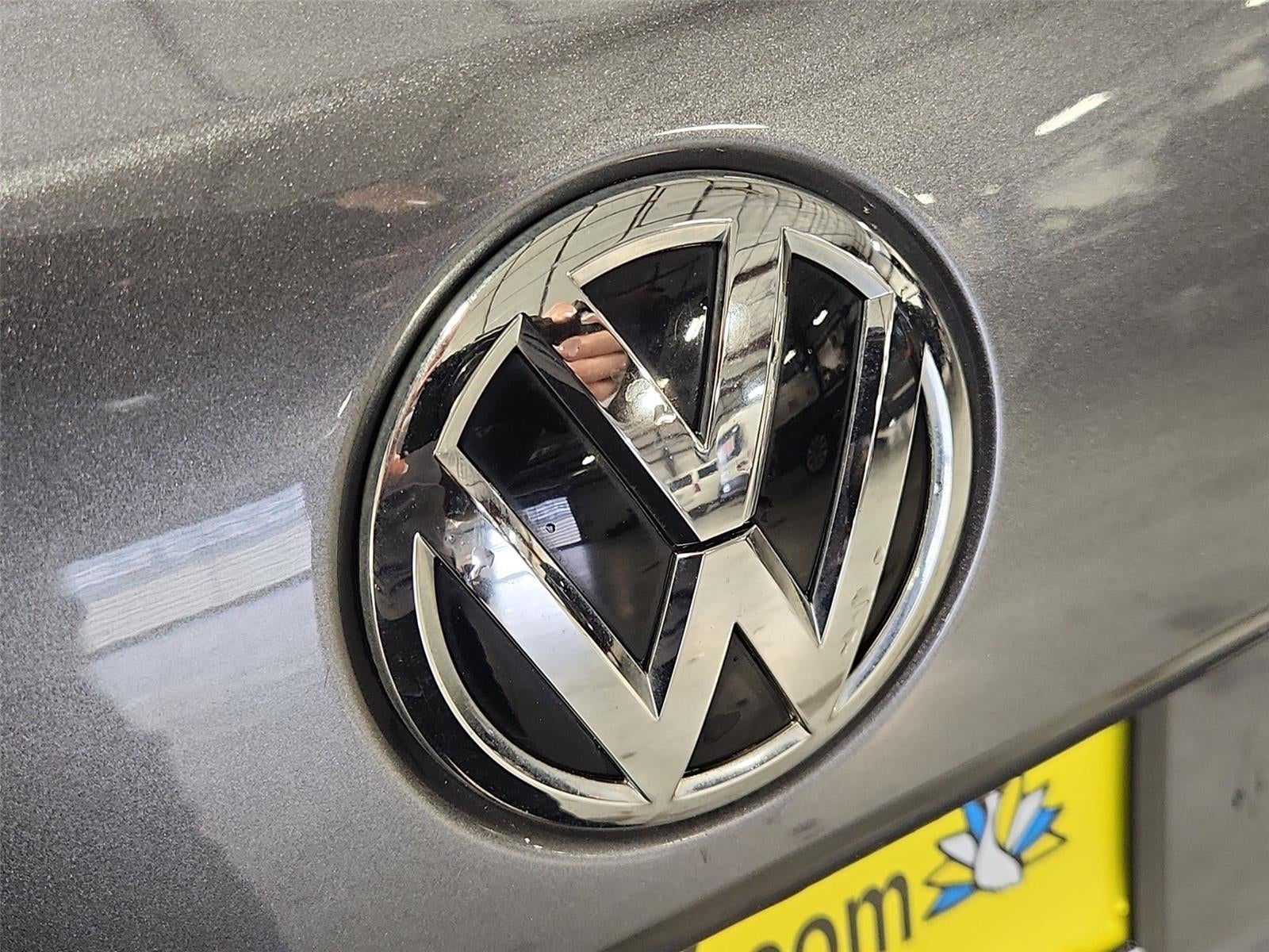 2018 Volkswagen Passat 2.0T S
