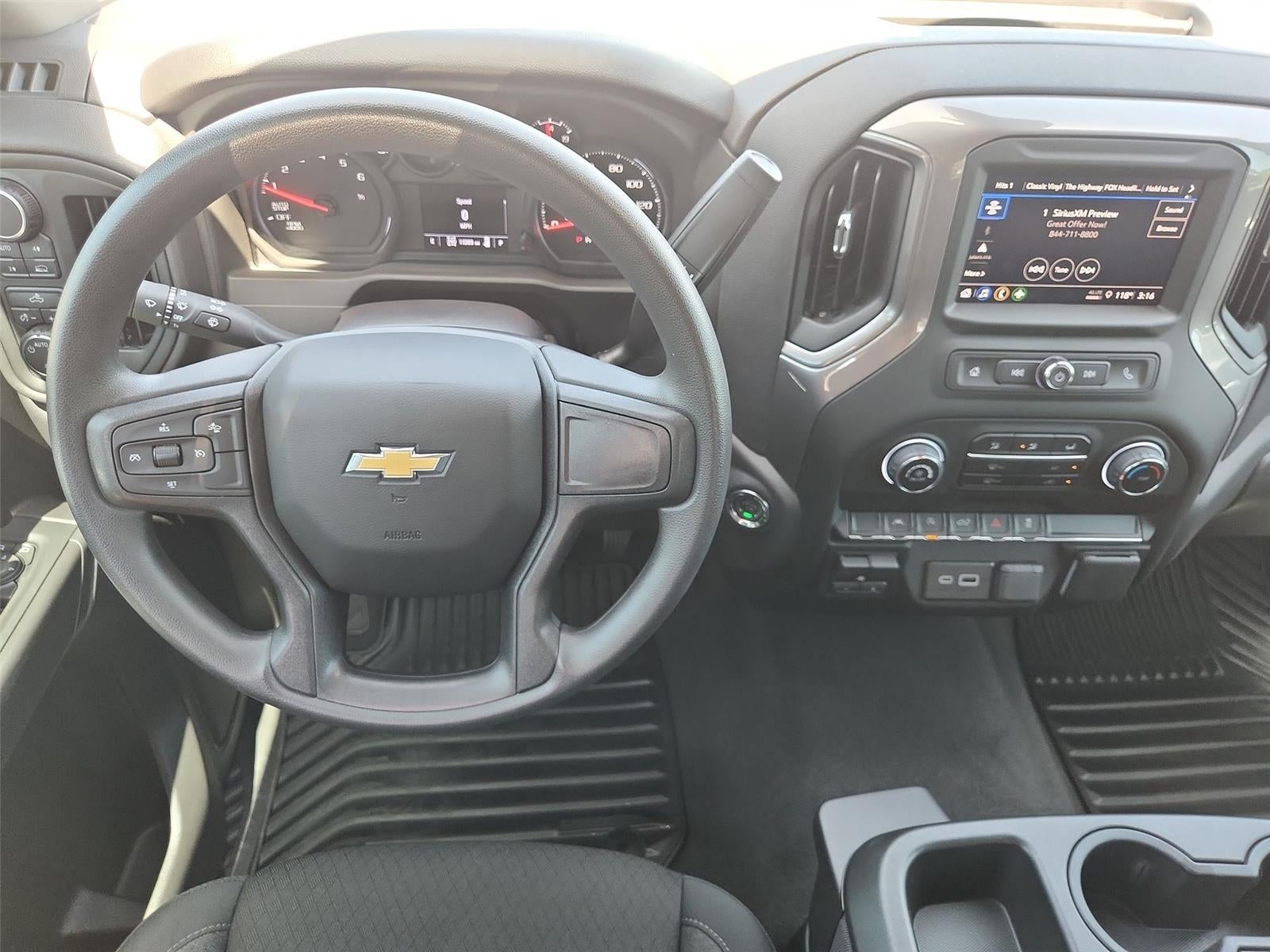 2025 Chevrolet Silverado 1500 Custom