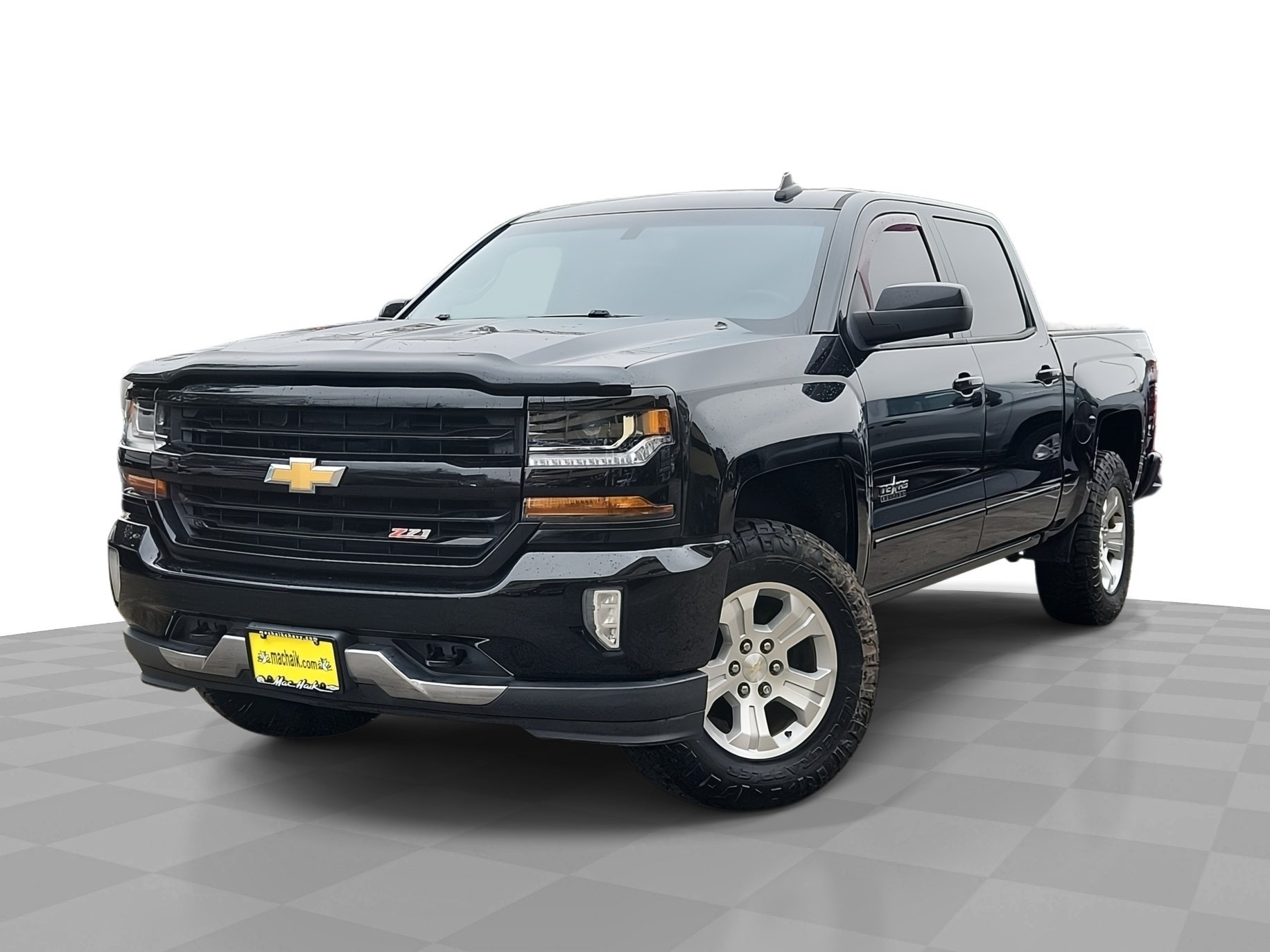 2017 Chevrolet Silverado 1500 LT 4X4 Crew Cab Short Box's photo