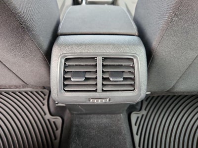 2016 Volkswagen Golf TSI S w/Sunroof