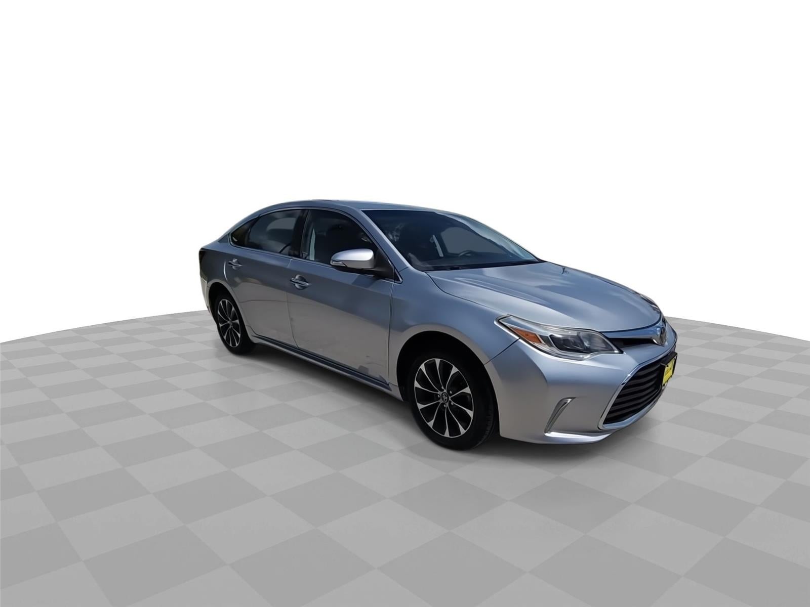 2018 Toyota AVALON Base