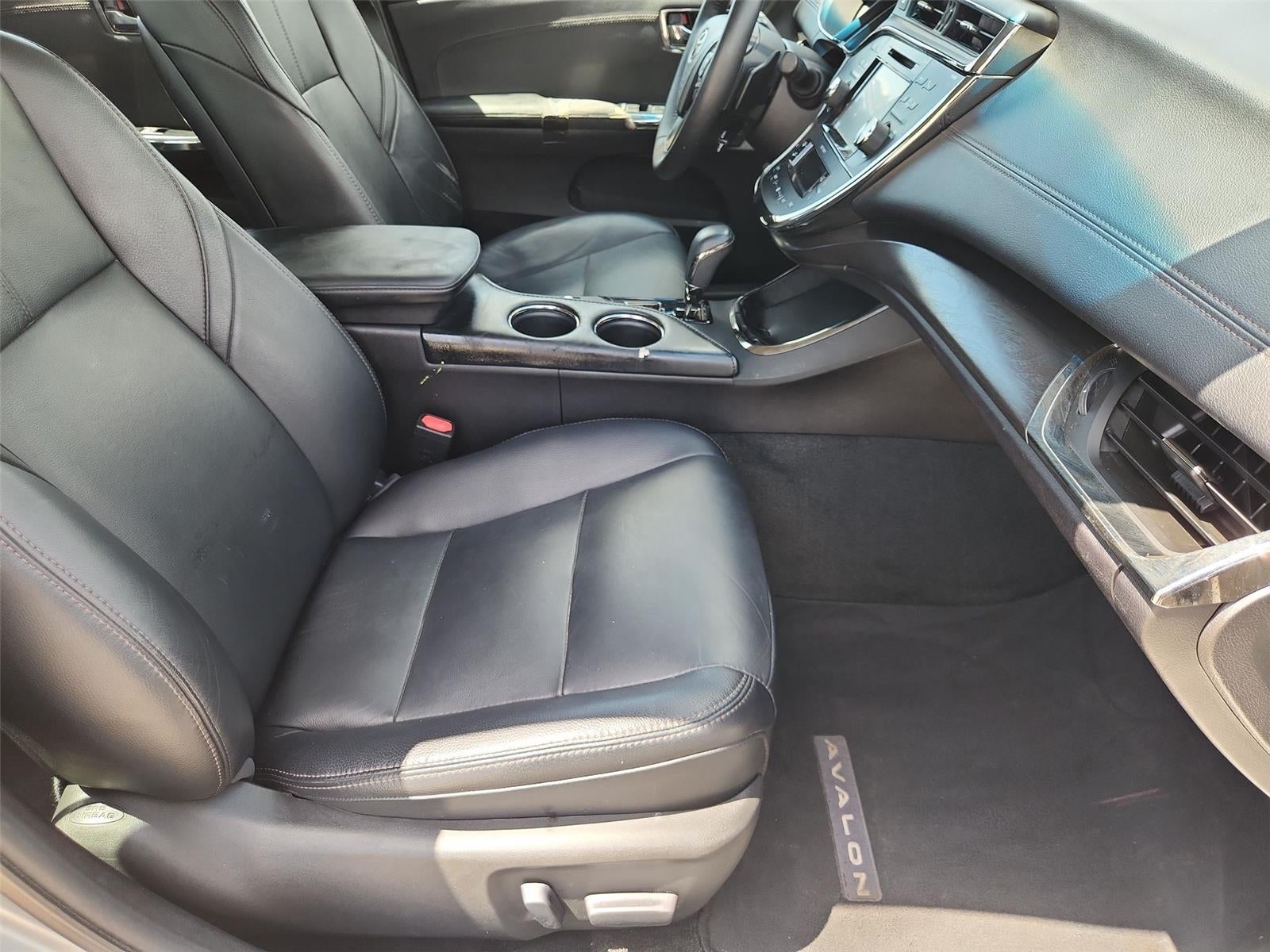 2018 Toyota AVALON Base