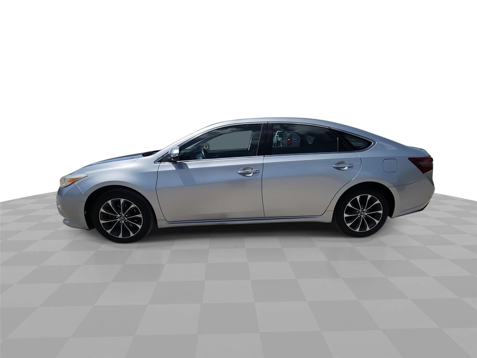 2018 Toyota AVALON Base