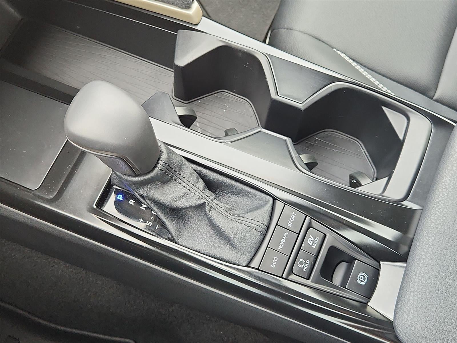 2026 Toyota CAMRY Base
