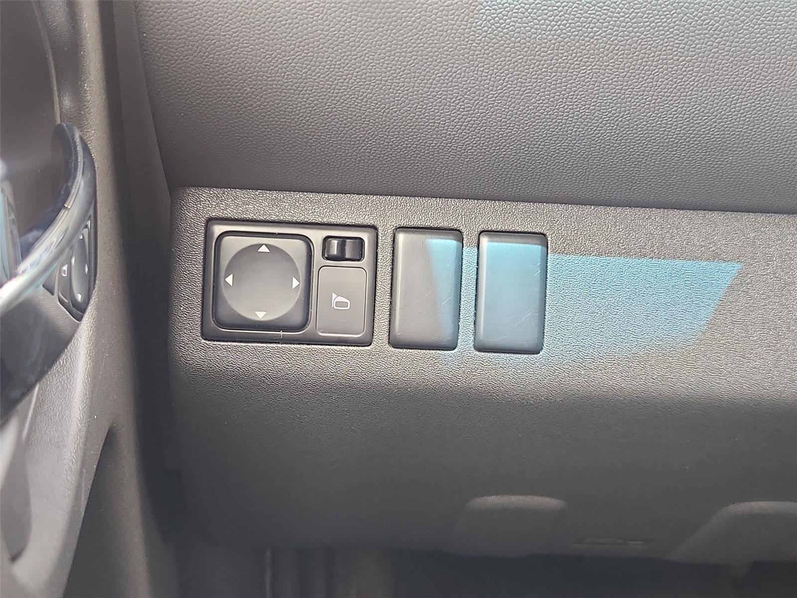 2010 Nissan Xterra S