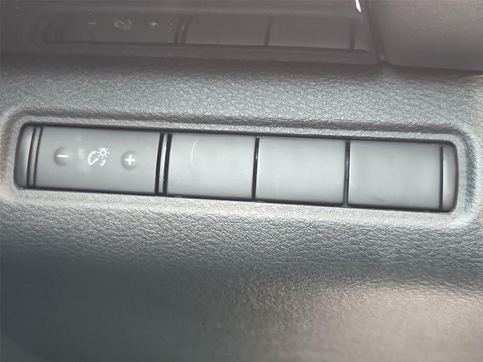 2022 Nissan Pathfinder S
