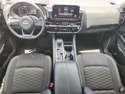 2022 Nissan Pathfinder S