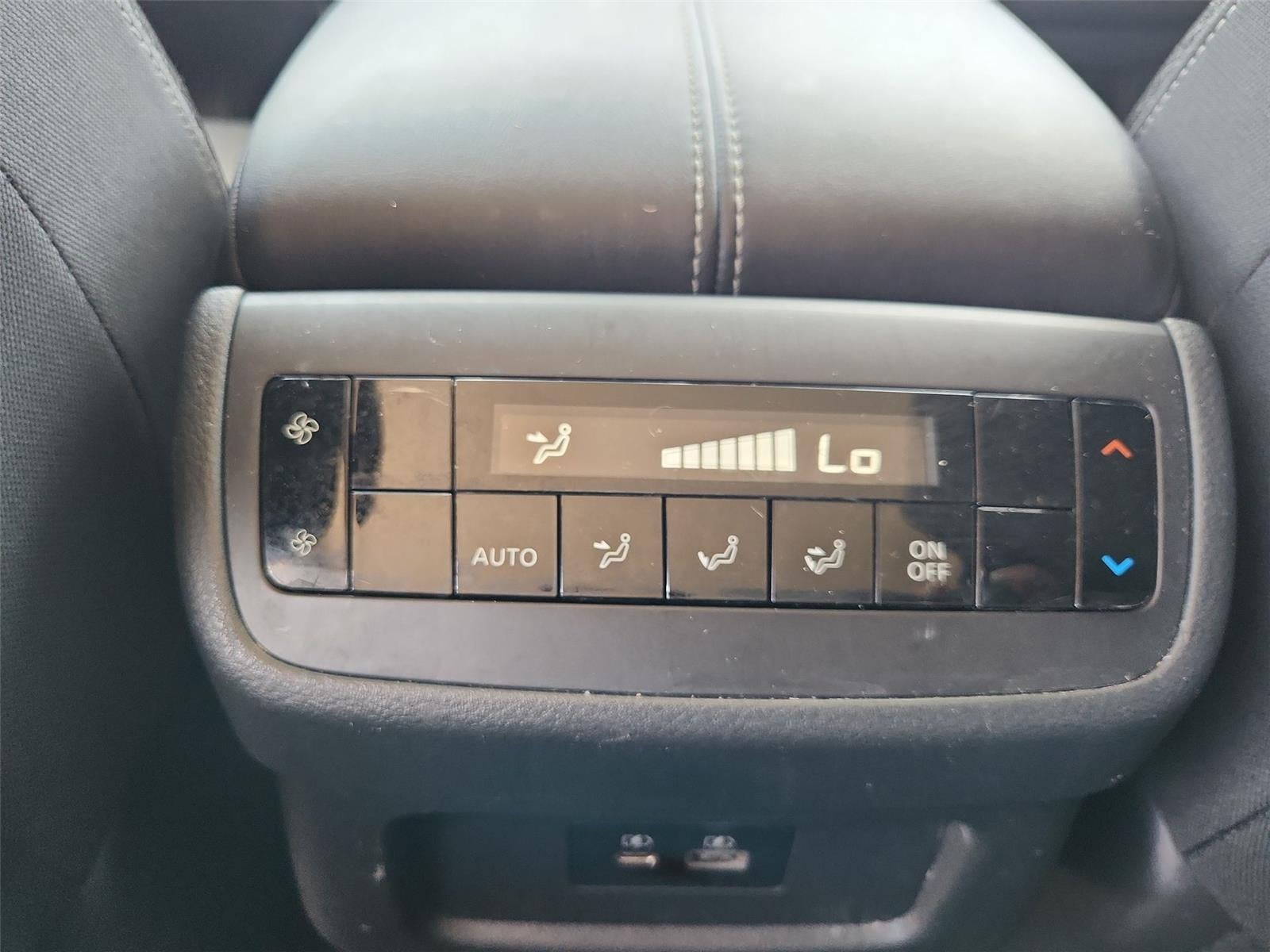 2022 Nissan Pathfinder S