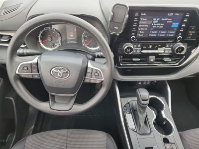 2022 Toyota Highlander L