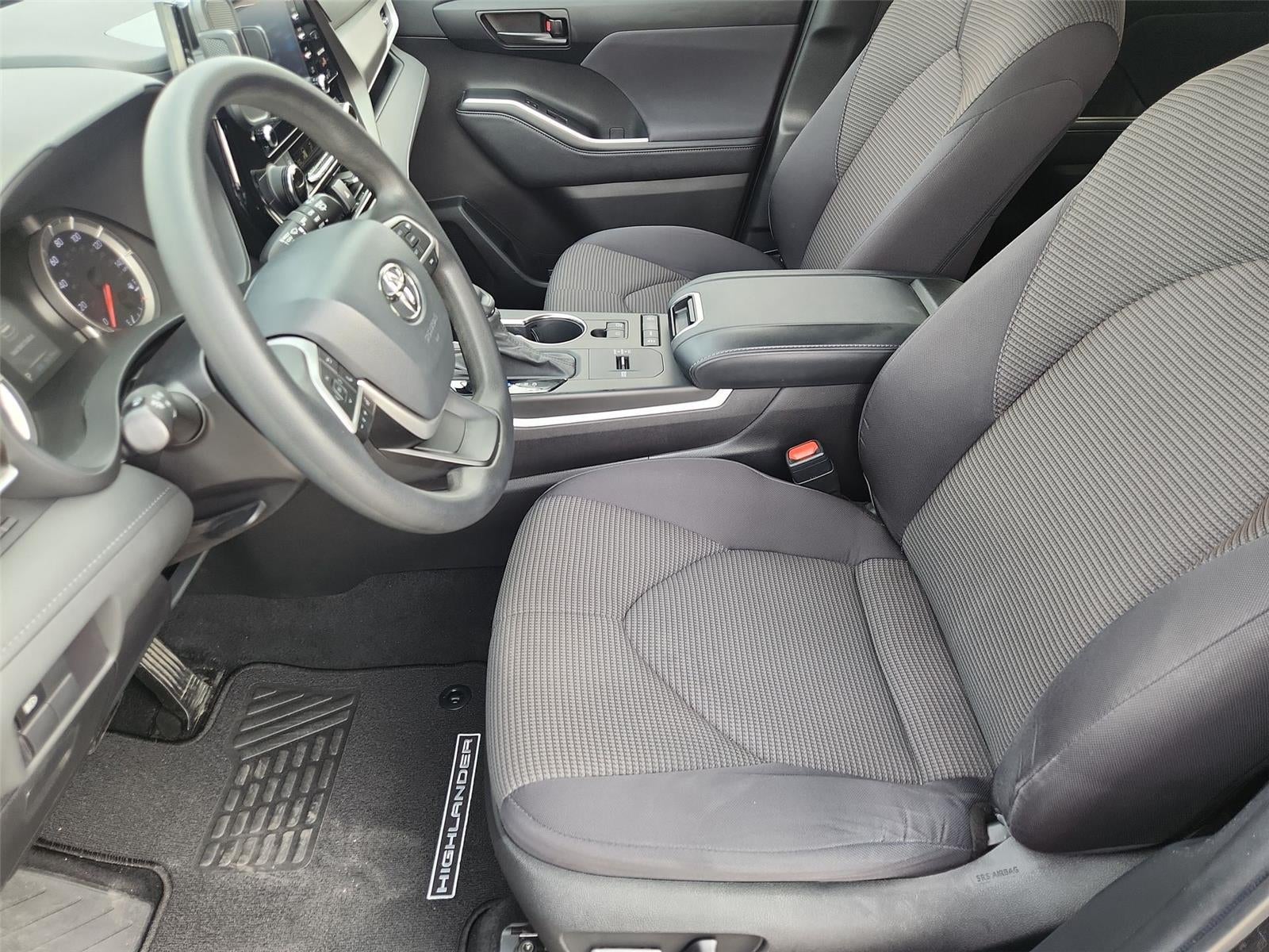 2022 Toyota Highlander L