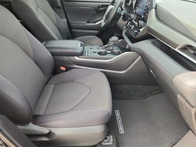 2022 Toyota Highlander L