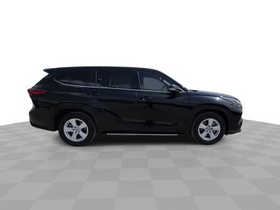 2022 Toyota Highlander L