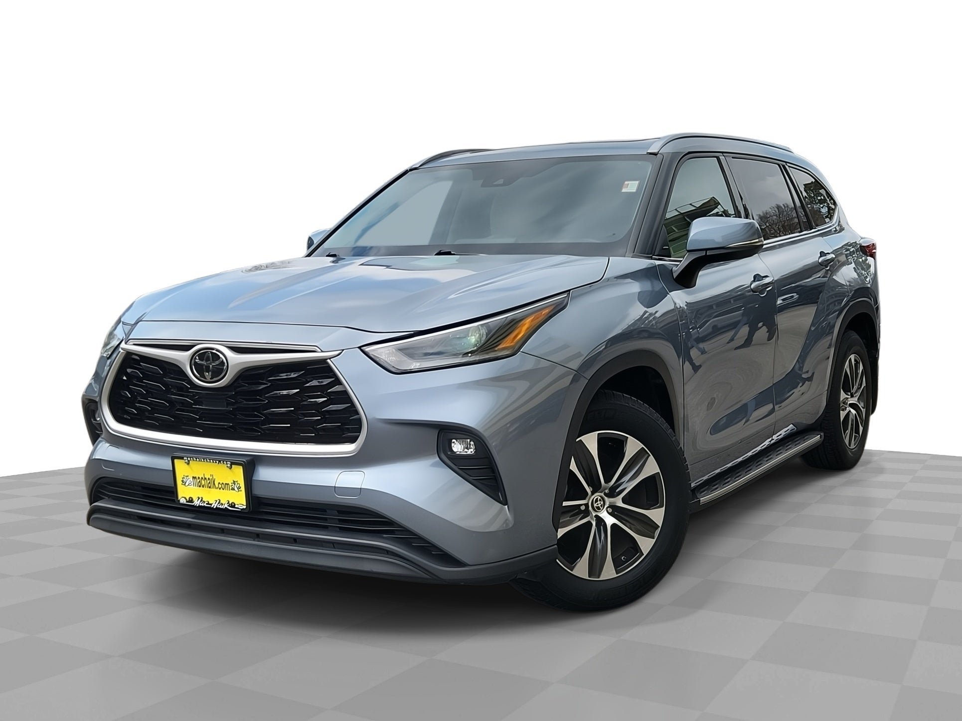 2021 Toyota Highlander XLE 4x2 V6's photo