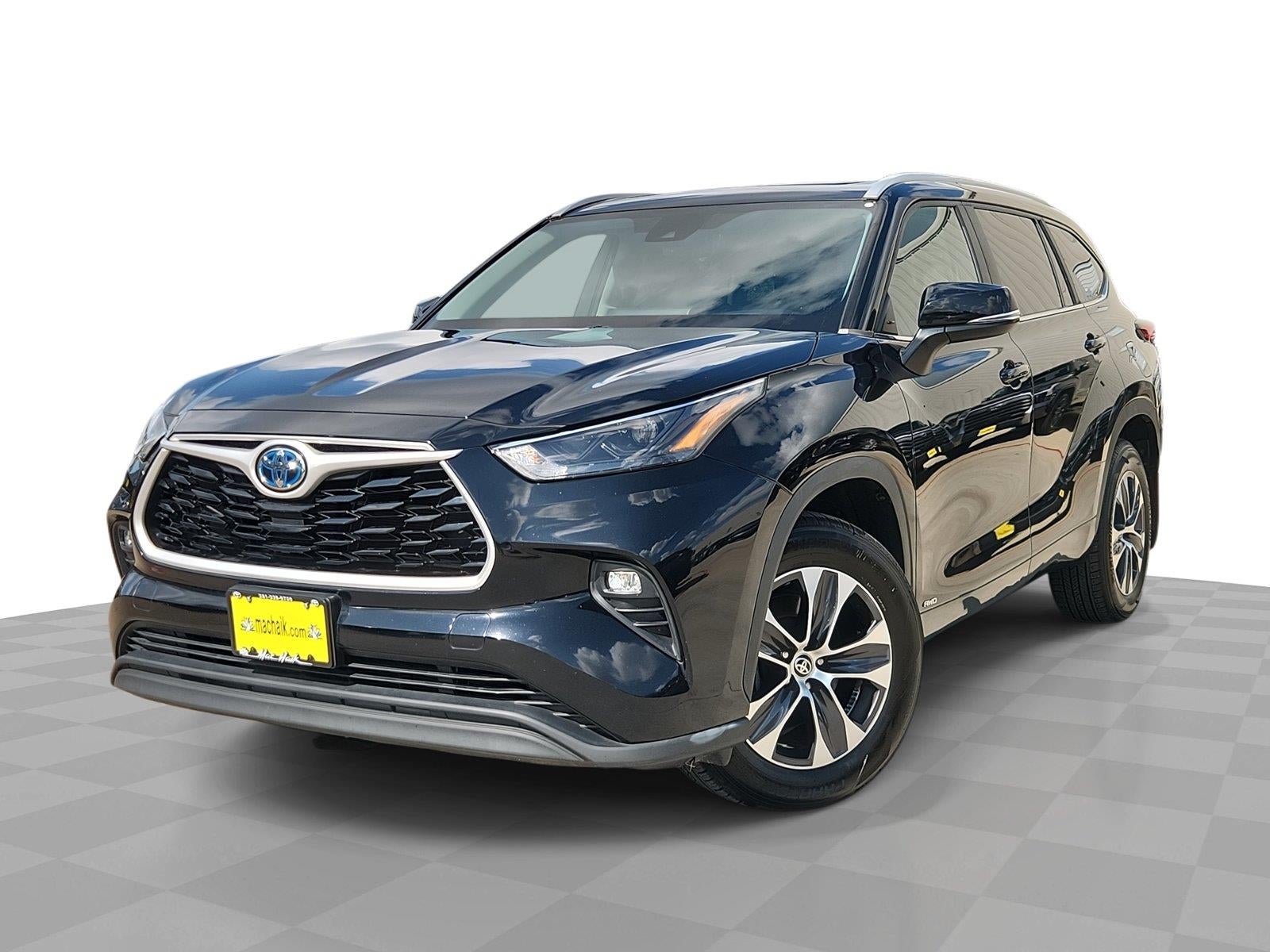 2023 Toyota Highlander Hybrid XLE