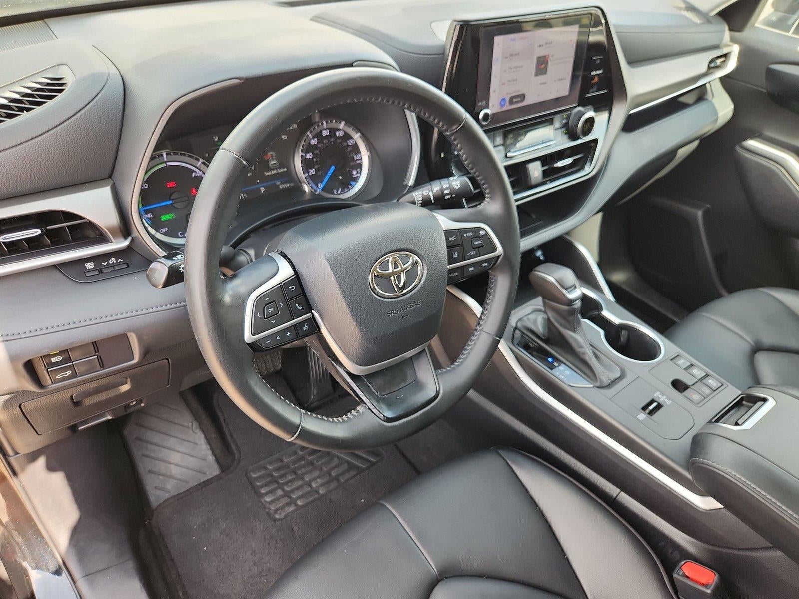 2023 Toyota Highlander Hybrid XLE